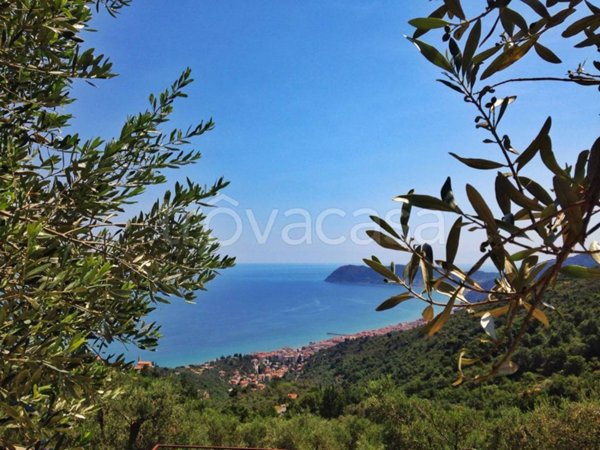 appartamento in vendita ad Alassio