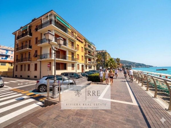 appartamento in vendita ad Alassio