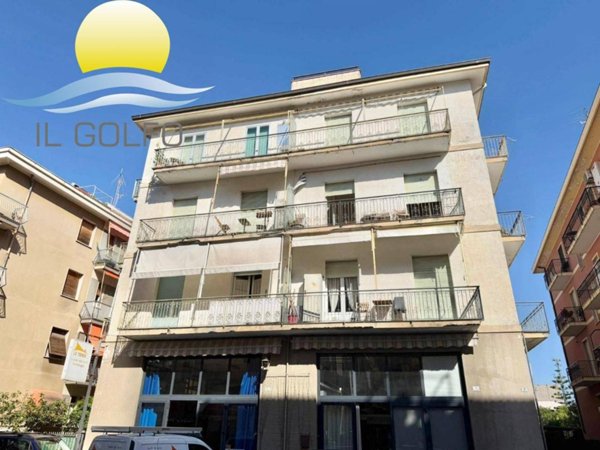 appartamento in vendita ad Alassio