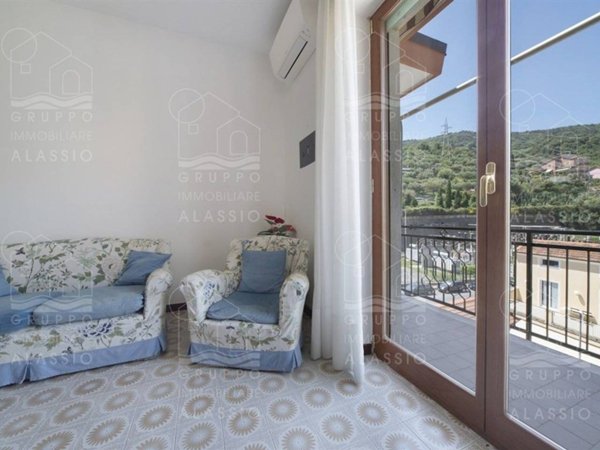 appartamento in vendita ad Alassio