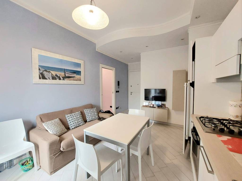 appartamento in vendita ad Alassio