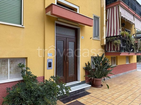 appartamento in vendita ad Alassio in zona Moglio