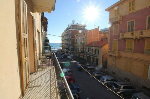 appartamento in vendita ad Alassio
