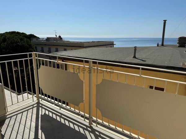 appartamento in vendita ad Alassio