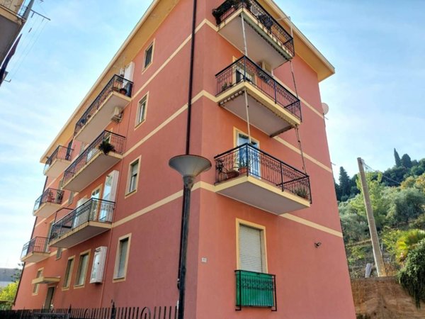 appartamento in vendita ad Alassio in zona Solva