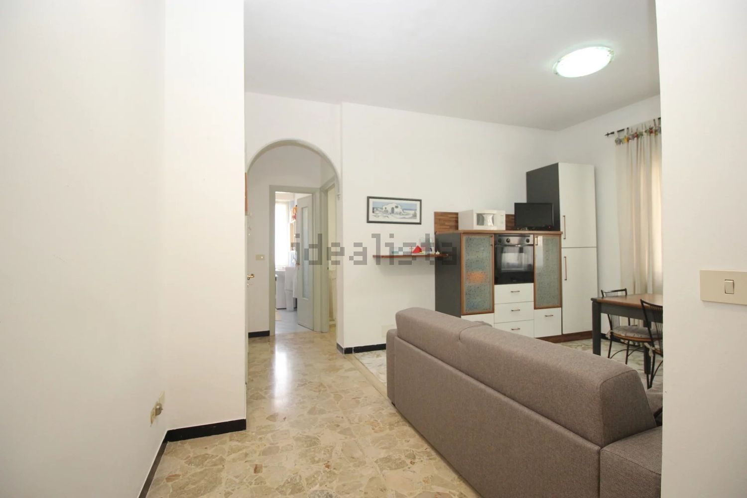 appartamento in vendita ad Alassio in zona Moglio