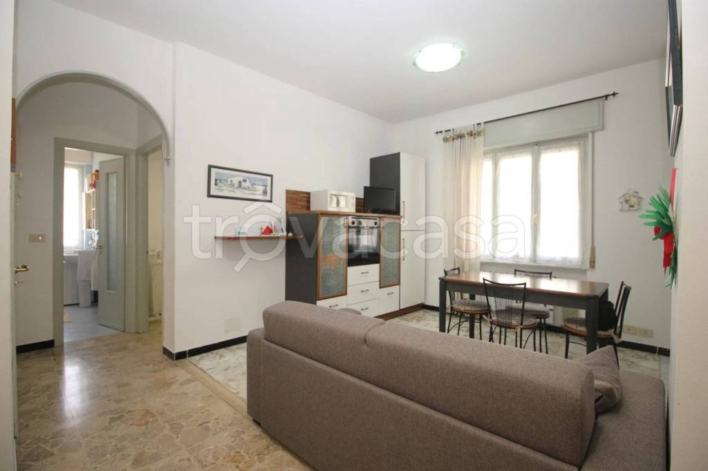 appartamento in vendita ad Alassio in zona Moglio