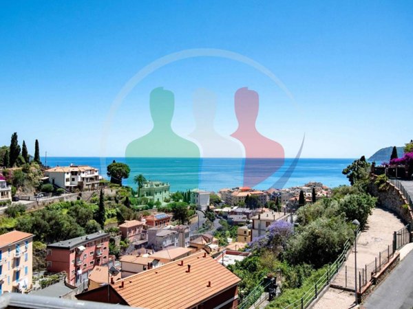 appartamento in vendita ad Alassio in zona Solva