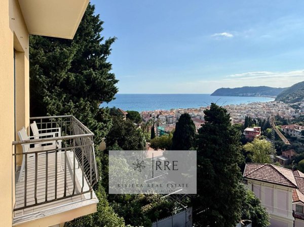 appartamento in vendita ad Alassio in zona Solva