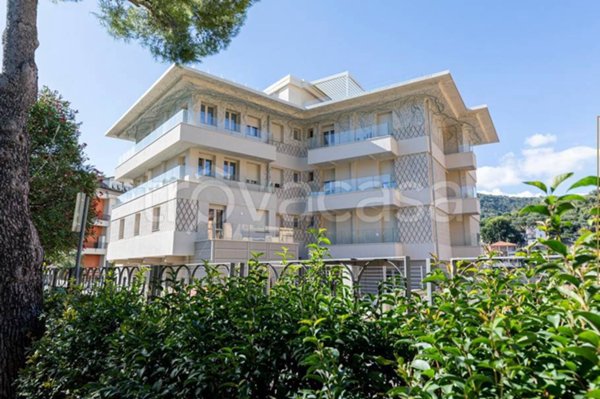 appartamento in vendita ad Alassio in zona Solva