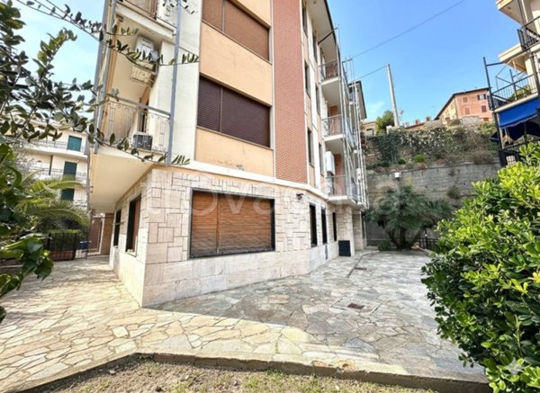 appartamento in vendita ad Alassio in zona Solva