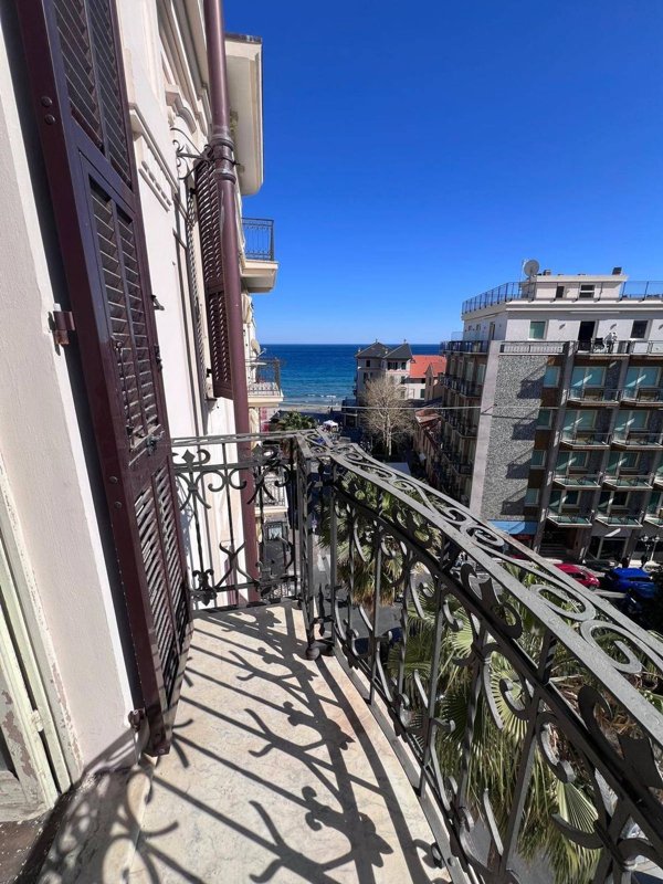 appartamento in vendita ad Alassio in zona Solva