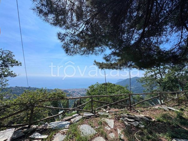 casa indipendente in vendita ad Alassio