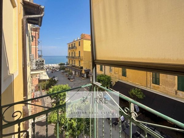 appartamento in vendita ad Alassio