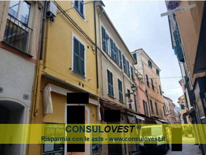appartamento in vendita ad Alassio