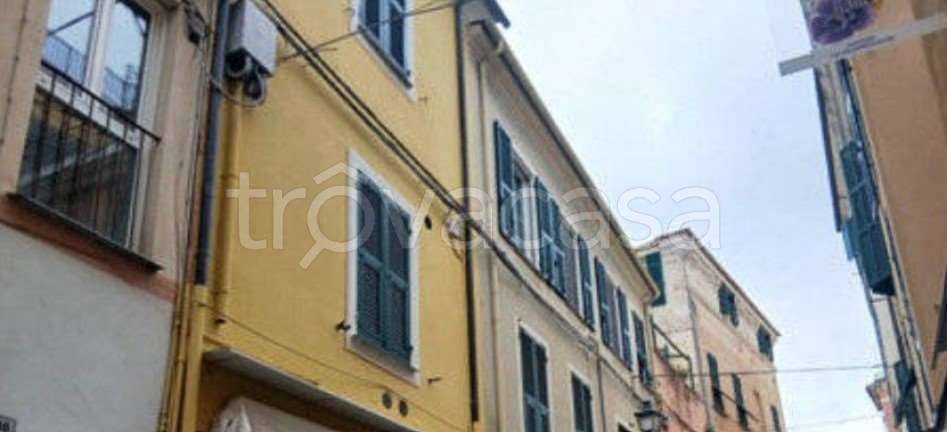 appartamento in vendita ad Alassio