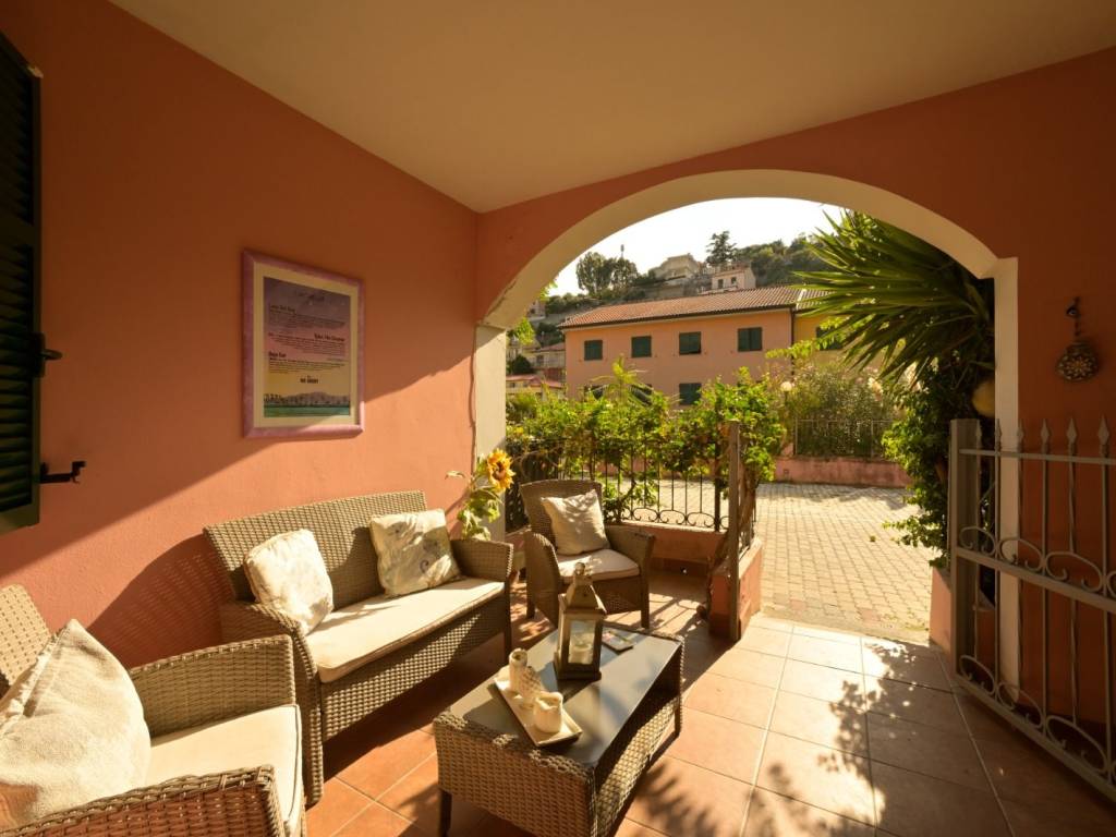 appartamento in vendita ad Alassio