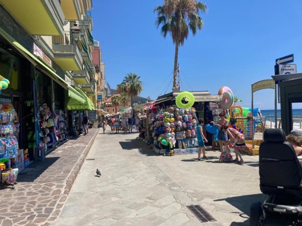 appartamento in vendita ad Alassio