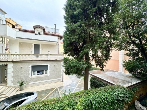 appartamento in vendita ad Alassio