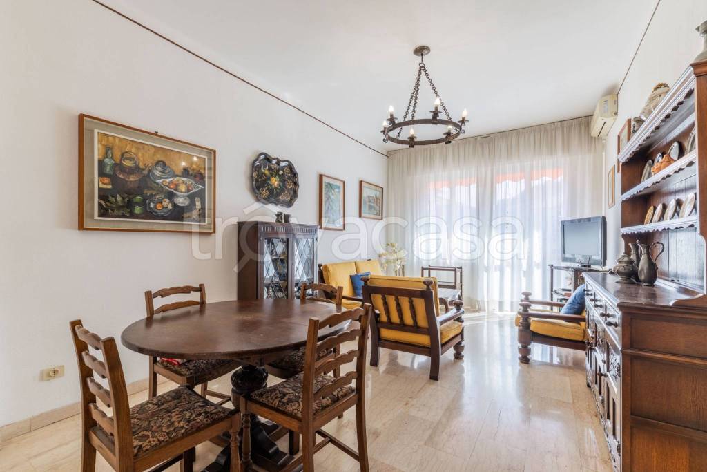appartamento in vendita ad Alassio in zona Solva