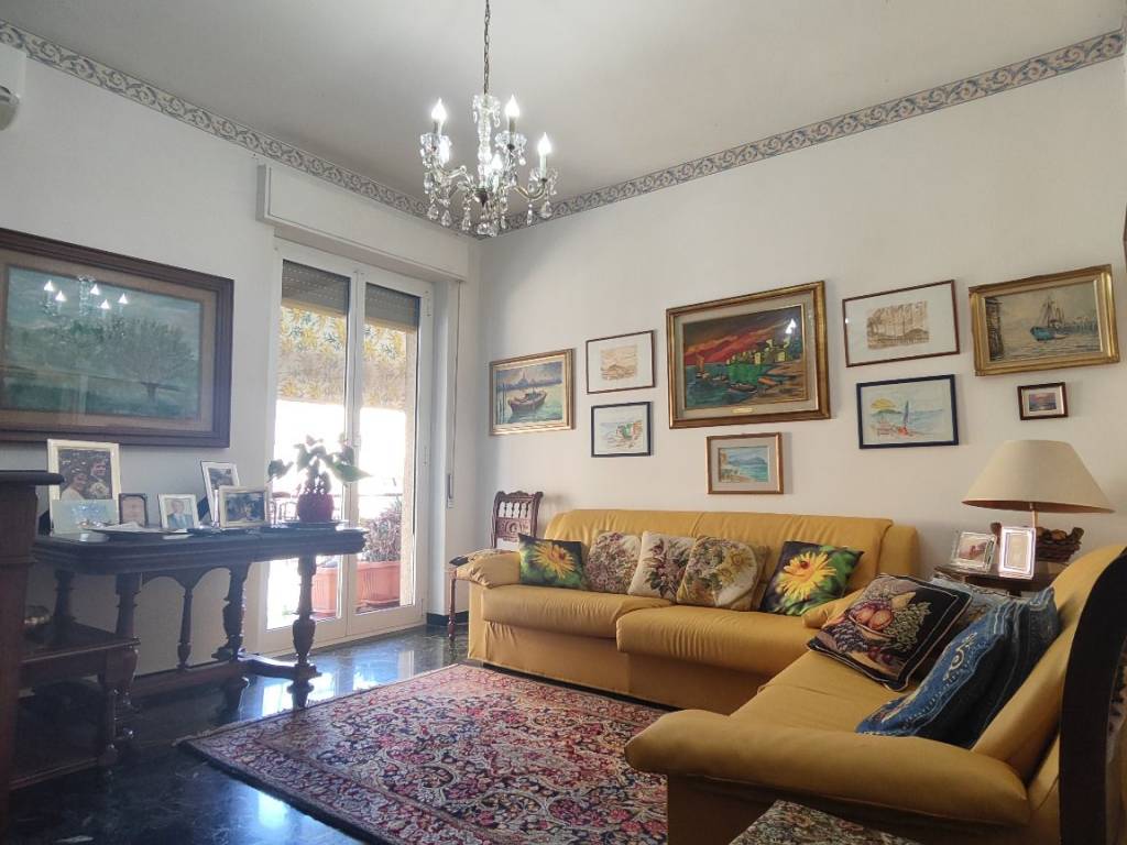 appartamento in vendita ad Alassio