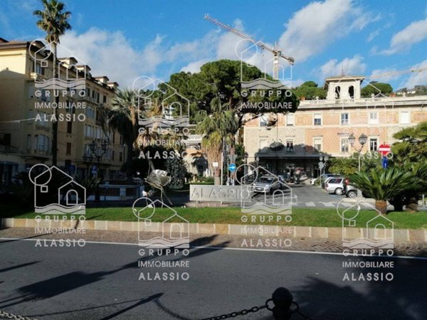 appartamento in vendita ad Alassio