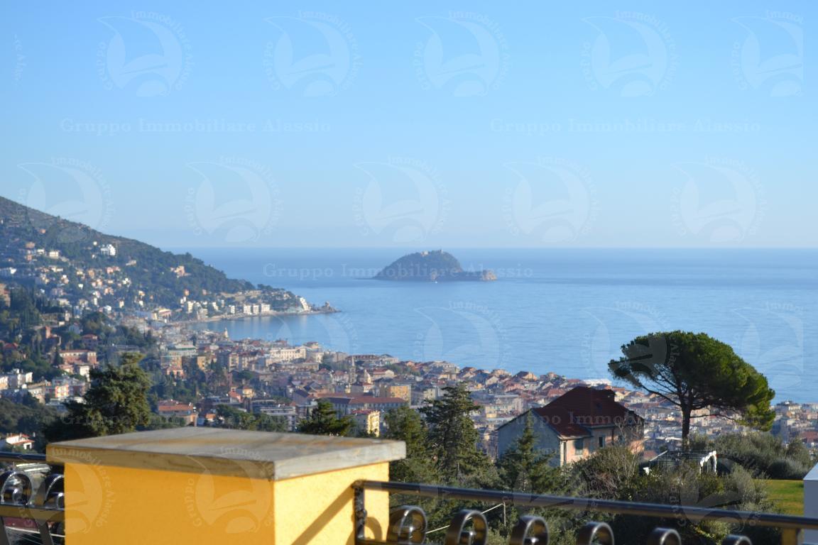 casa indipendente in vendita ad Alassio in zona Solva