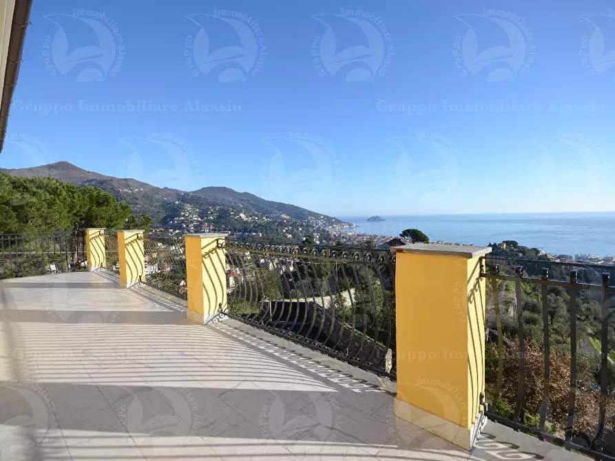 casa indipendente in vendita ad Alassio