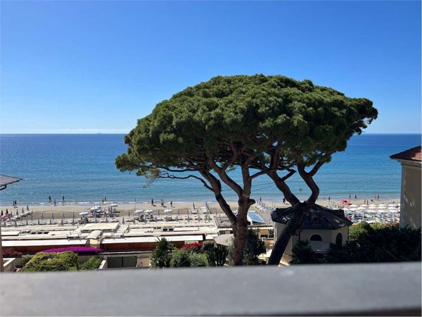appartamento in vendita ad Alassio