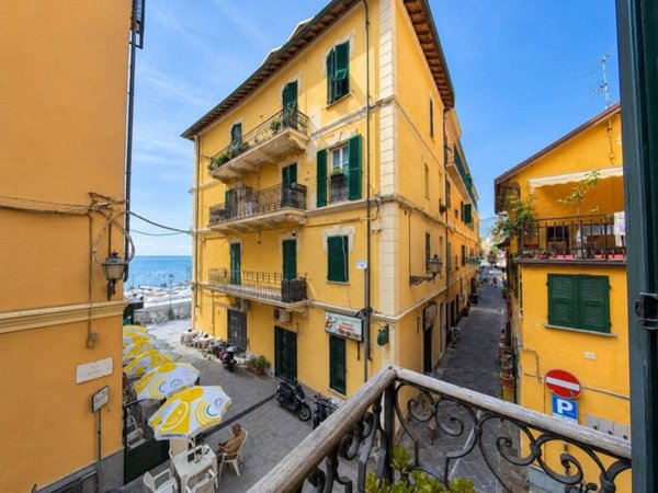 appartamento in vendita ad Alassio
