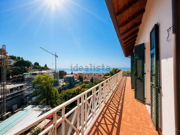 appartamento in vendita ad Alassio in zona Solva