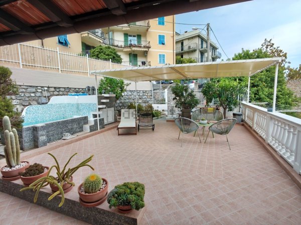 appartamento in vendita ad Alassio in zona Solva