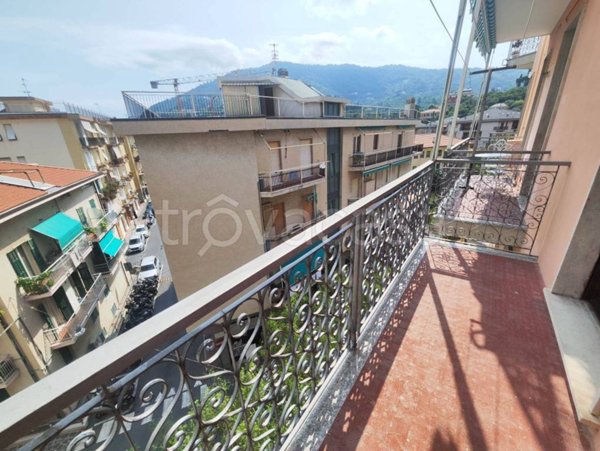 appartamento in vendita ad Alassio