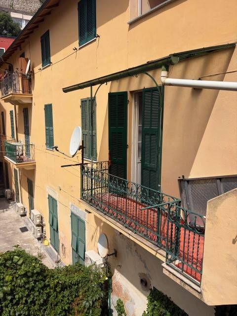 appartamento in vendita ad Alassio in zona Solva