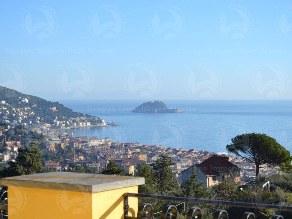 casa indipendente in vendita ad Alassio in zona Solva