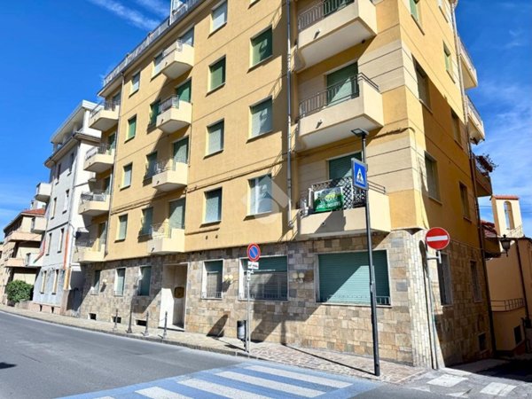 appartamento in vendita ad Alassio