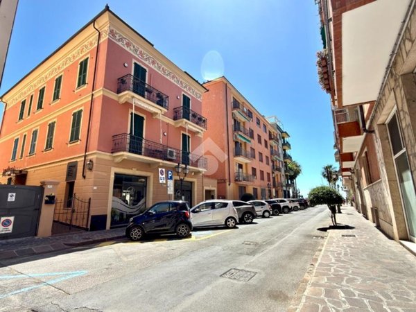 appartamento in vendita ad Alassio