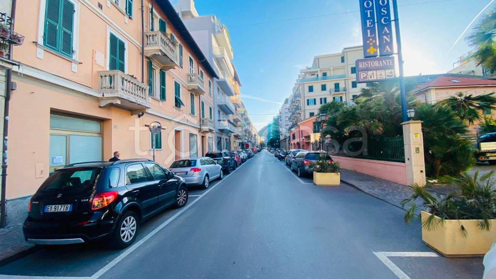 appartamento in vendita ad Alassio