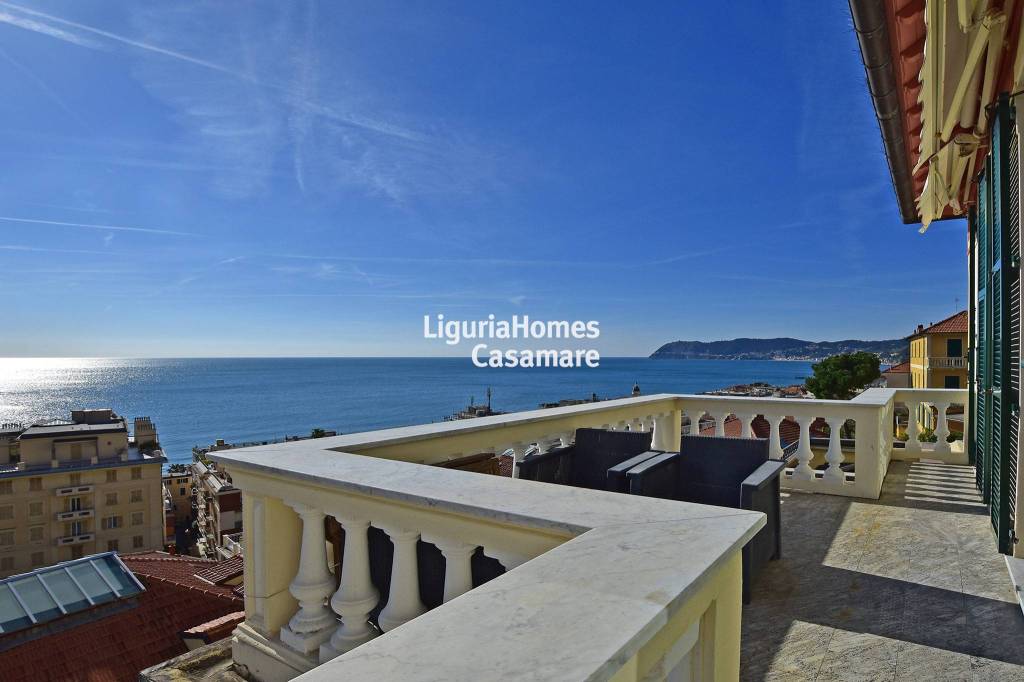 appartamento in vendita ad Alassio in zona Solva