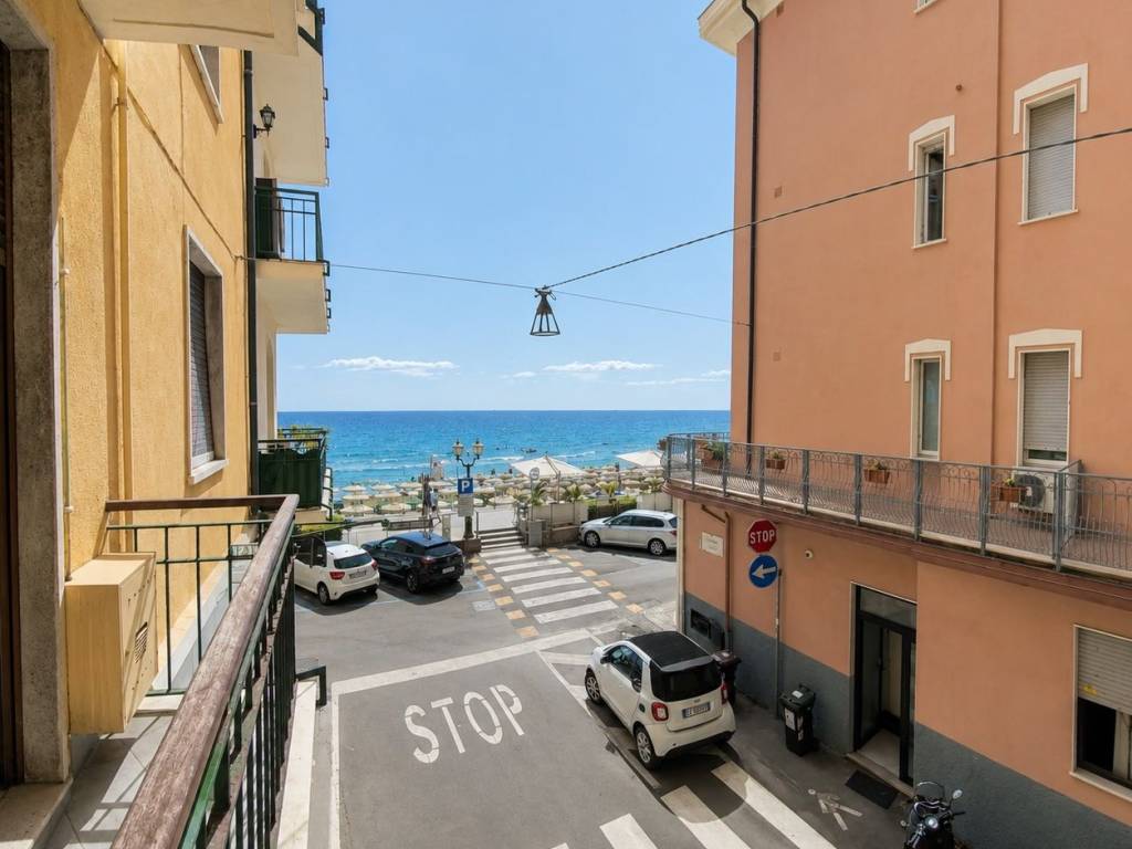 appartamento in vendita ad Alassio