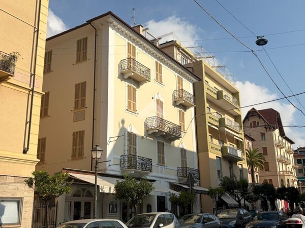 appartamento in vendita ad Alassio
