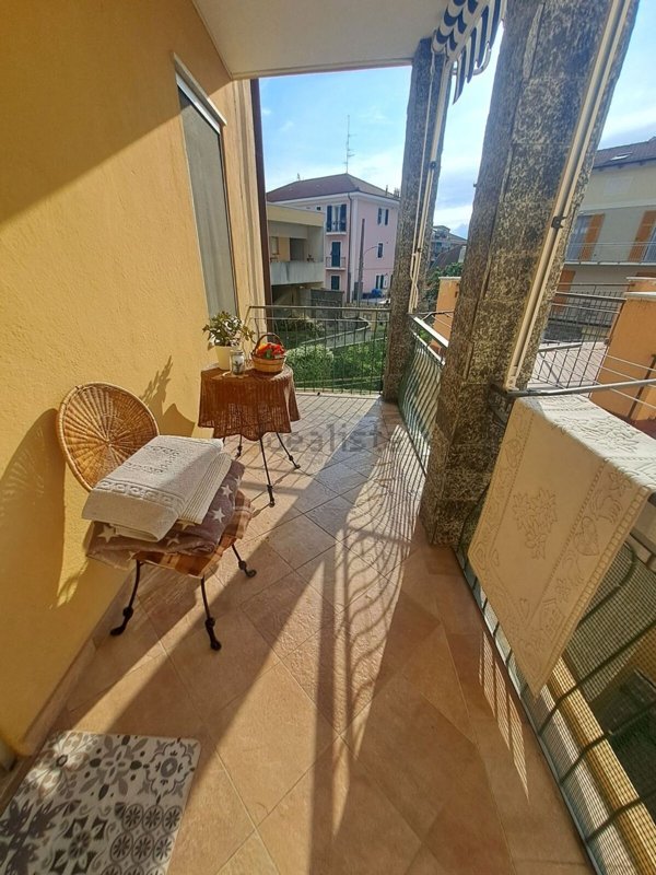 appartamento in vendita ad Alassio in zona Solva