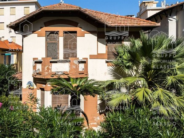 casa indipendente in vendita ad Alassio