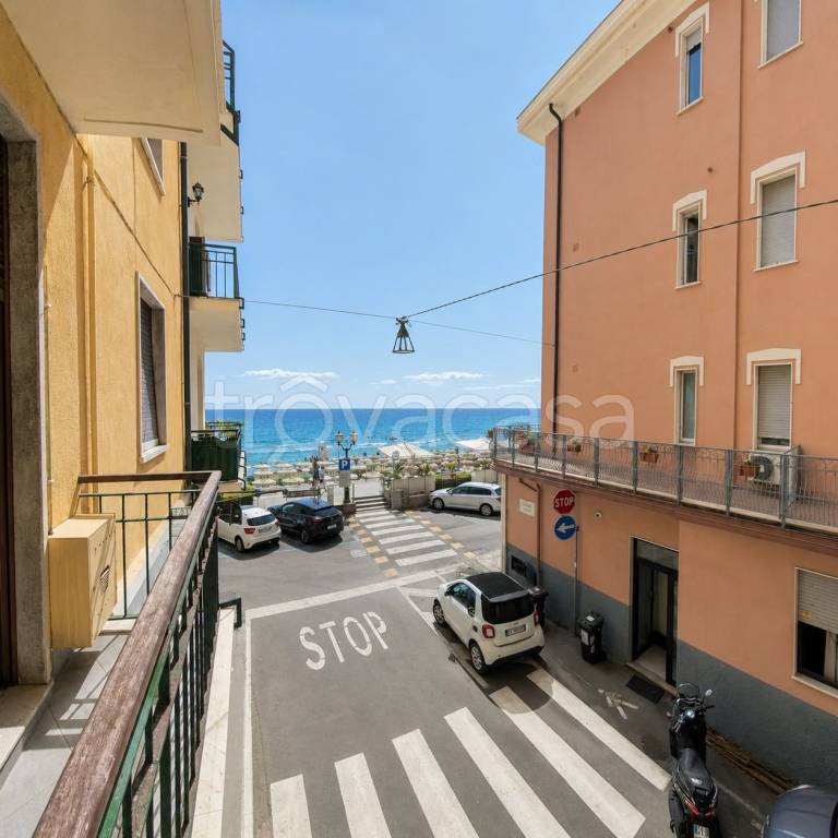 appartamento in vendita ad Alassio