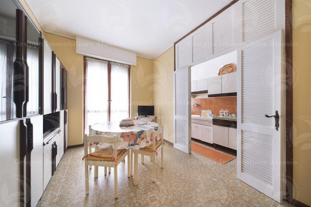 appartamento in vendita ad Alassio