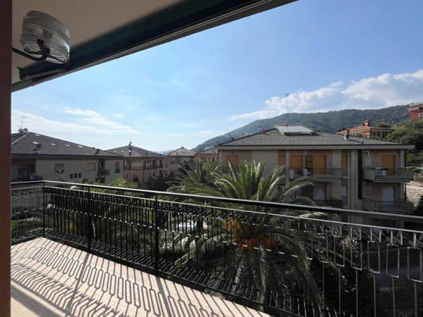 appartamento in vendita ad Alassio in zona Solva