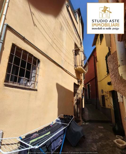 appartamento in vendita ad Alassio in zona Moglio