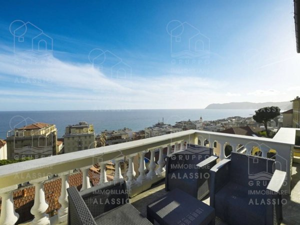 appartamento in vendita ad Alassio in zona Solva