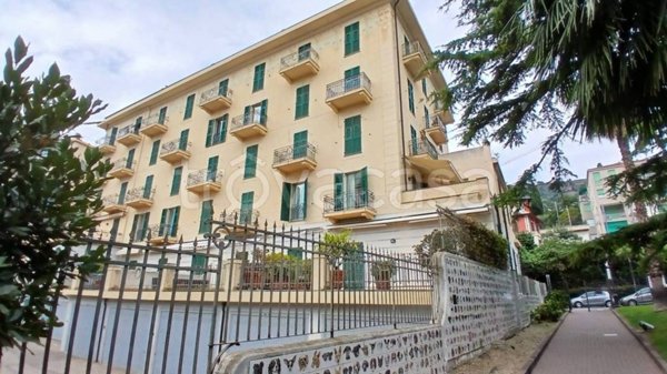 appartamento in vendita ad Alassio