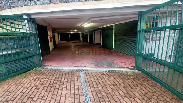 box auto in vendita ad Alassio in zona Solva